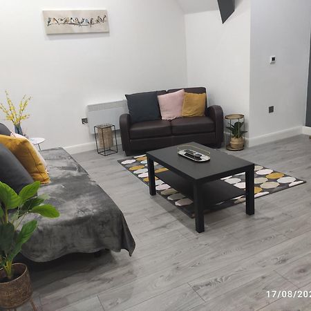 Sky Apartments Bradford  Bilik gambar